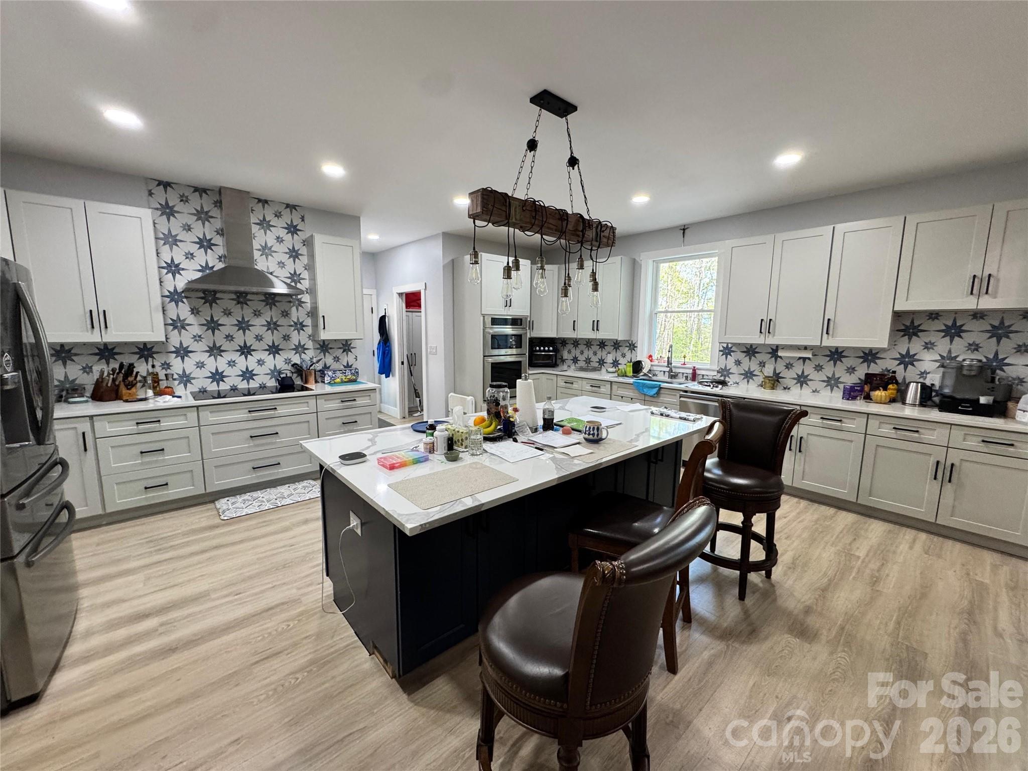 Paradise Harbor - Residential