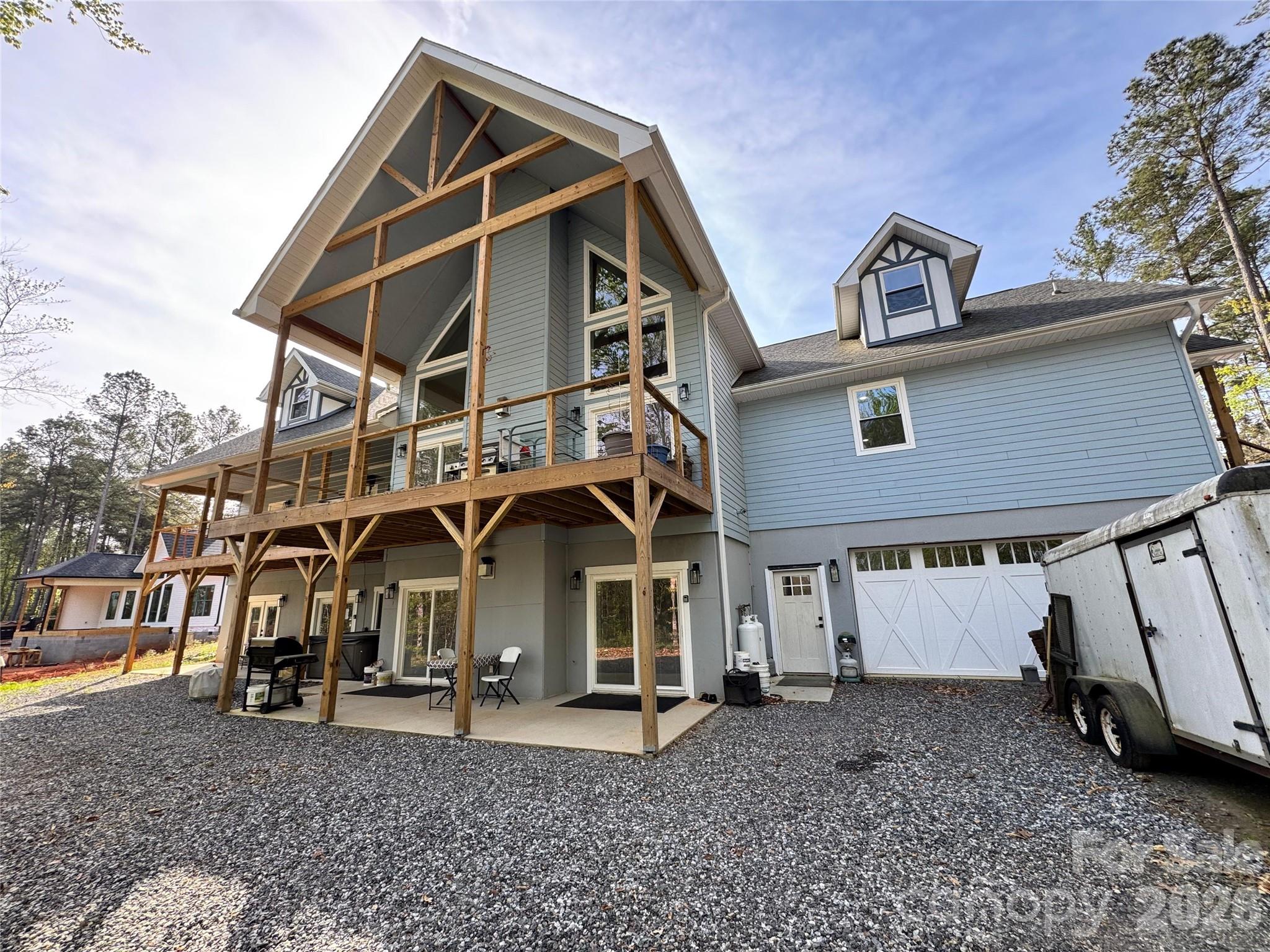 Paradise Harbor - Residential