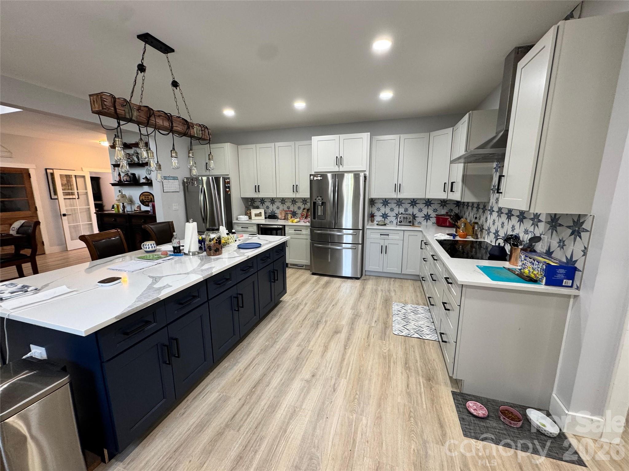 Paradise Harbor - Residential