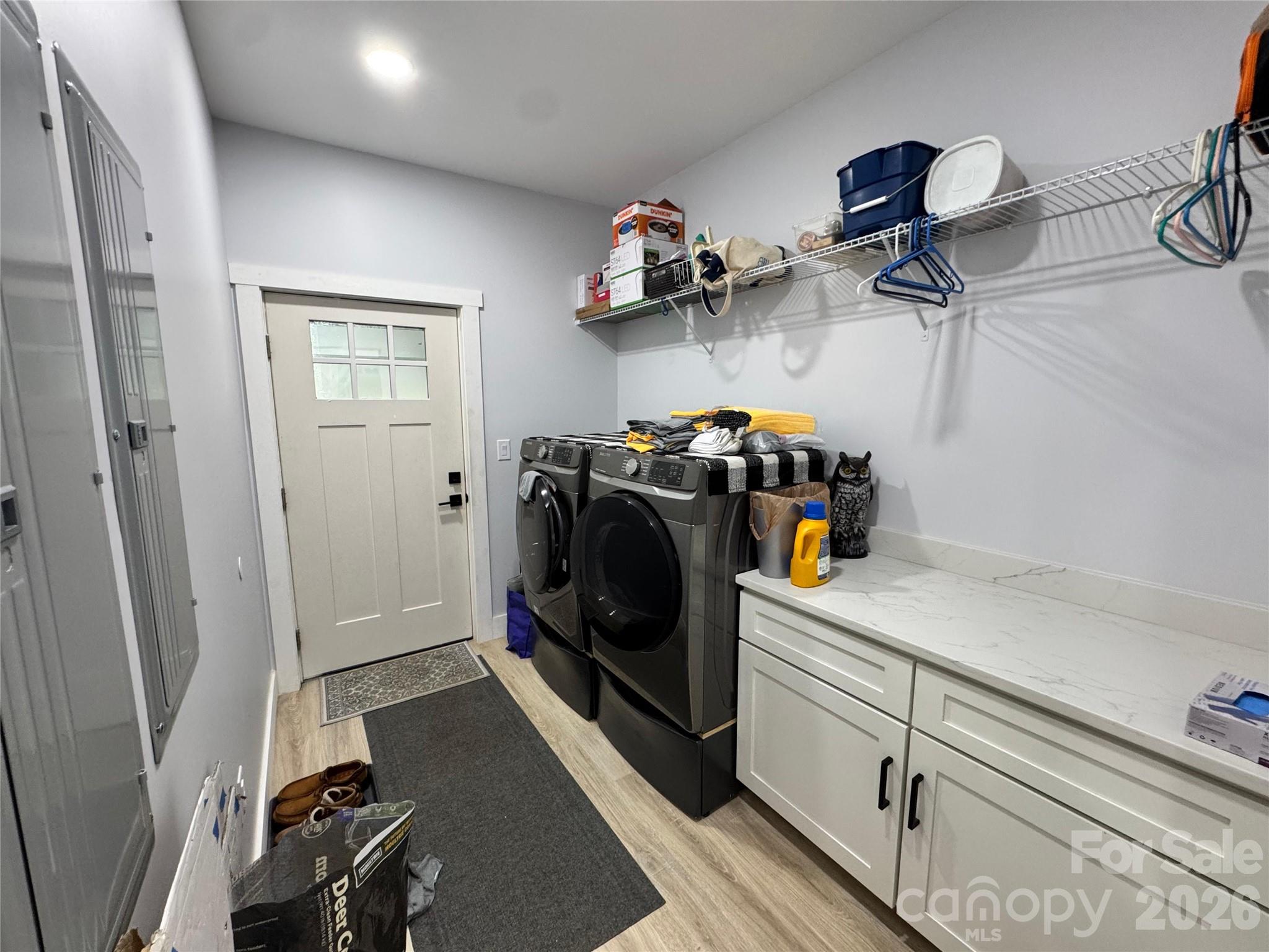 Paradise Harbor - Residential