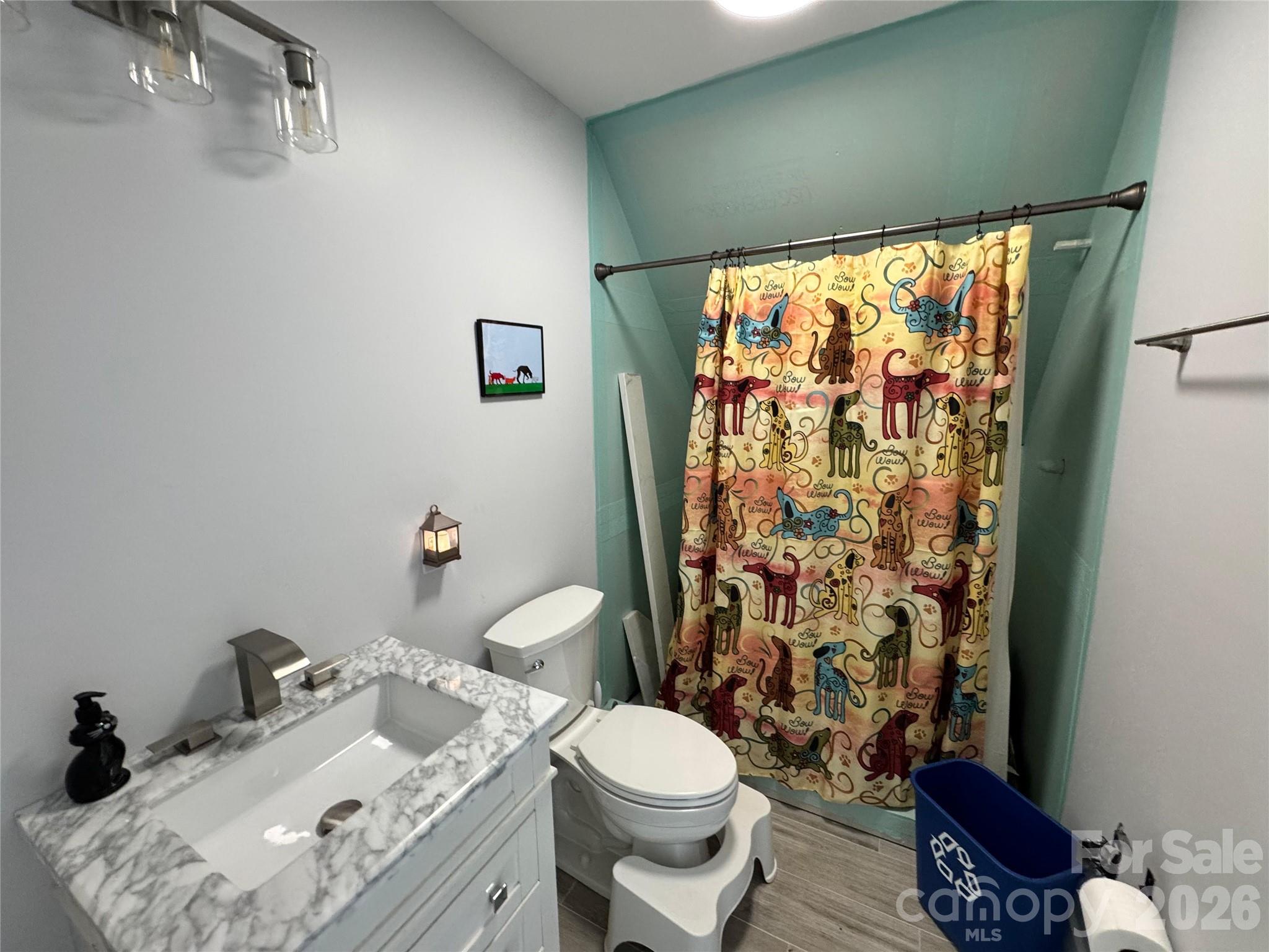 Paradise Harbor - Residential