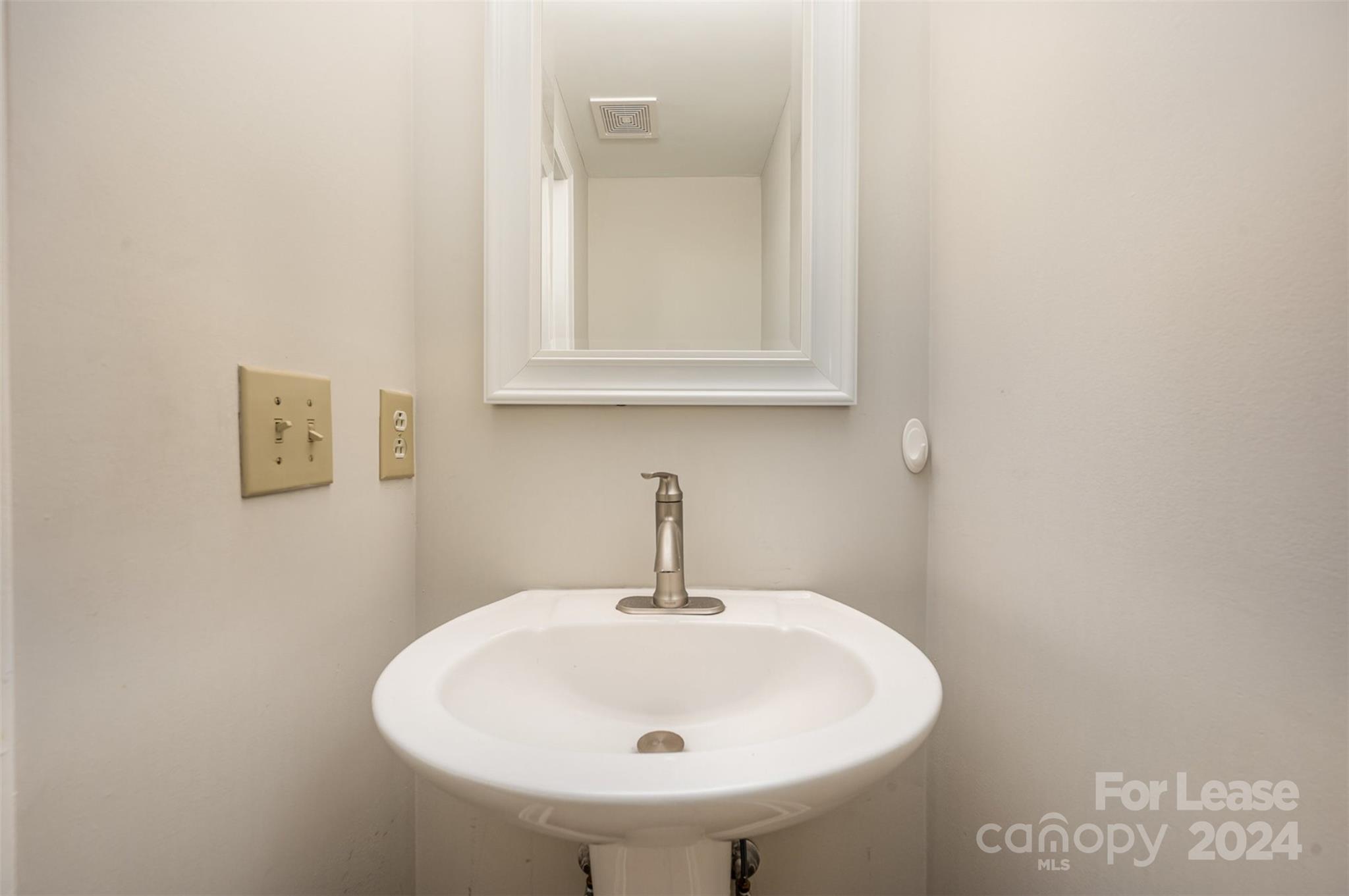 Park Lake - Residential Lease