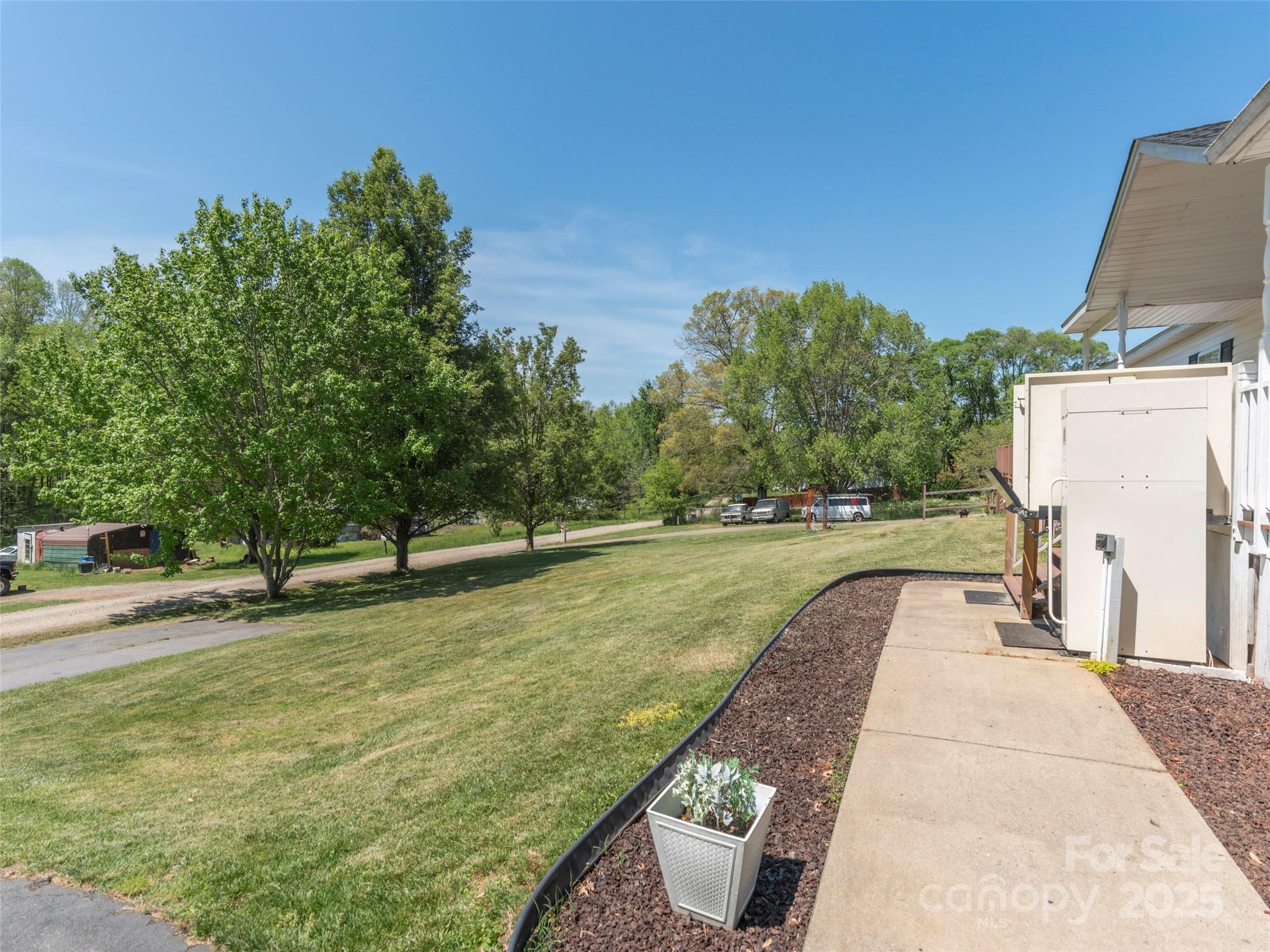 9 Redmond Drive