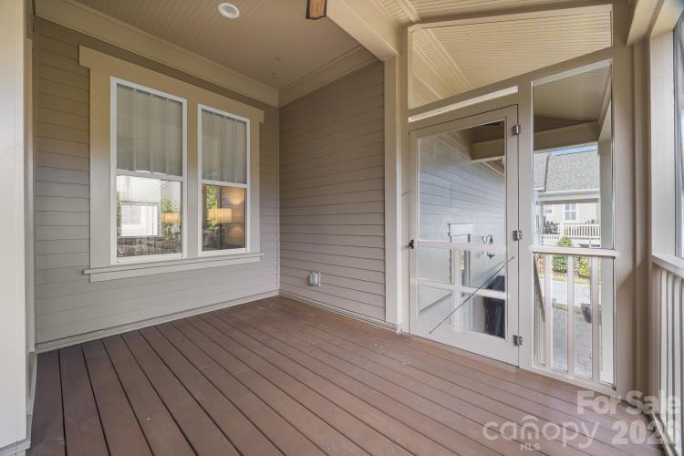 River Walk - Residential