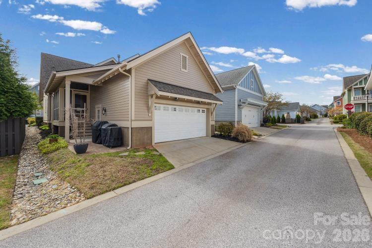 River Walk - Residential