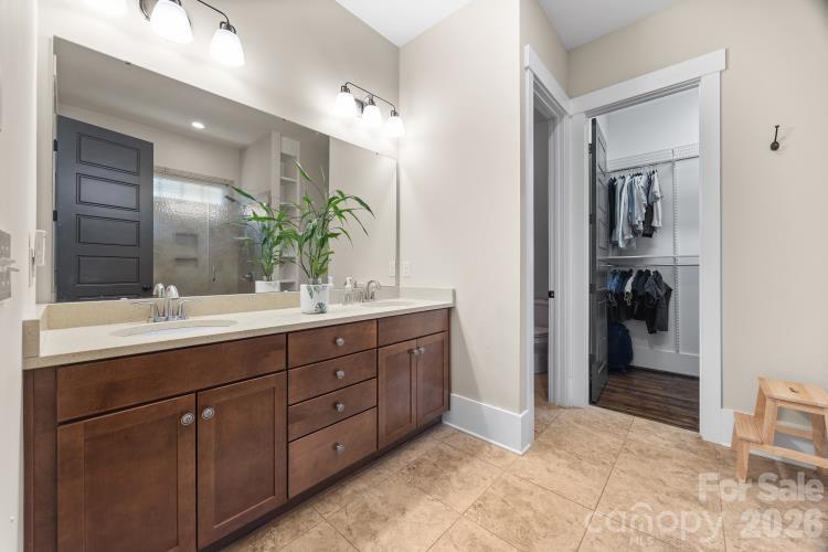 River Walk - Residential