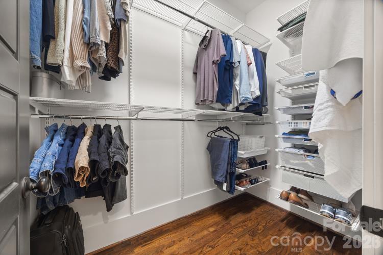 River Walk - Residential