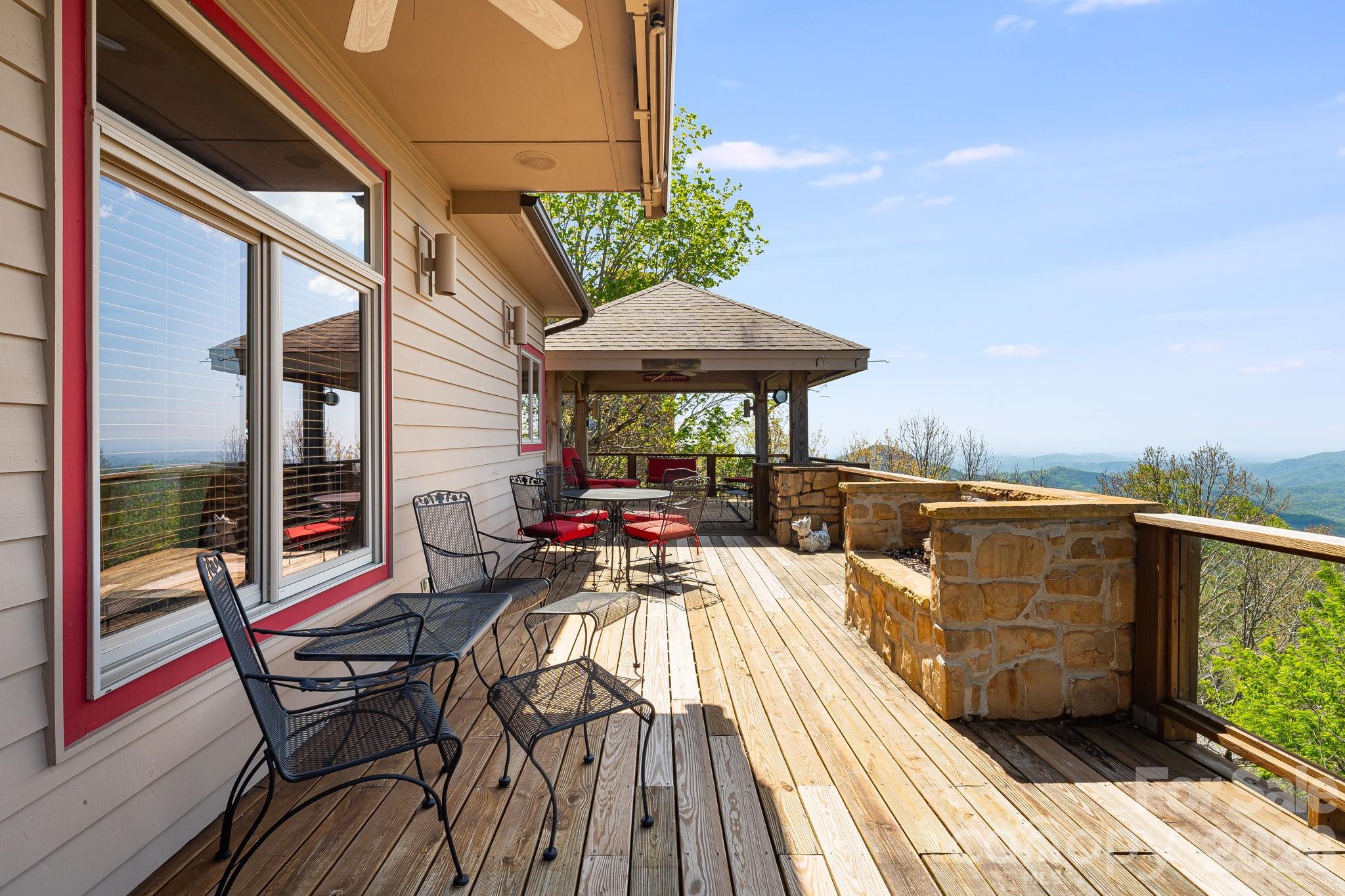 Laurel Park - Residential