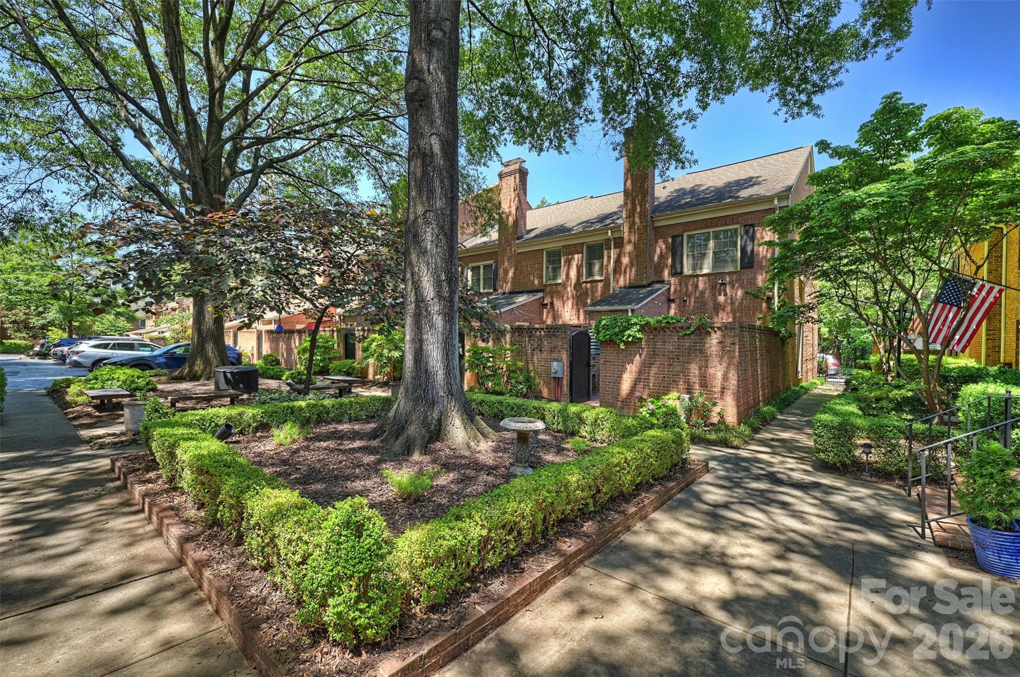 Hackberry Court - Residential