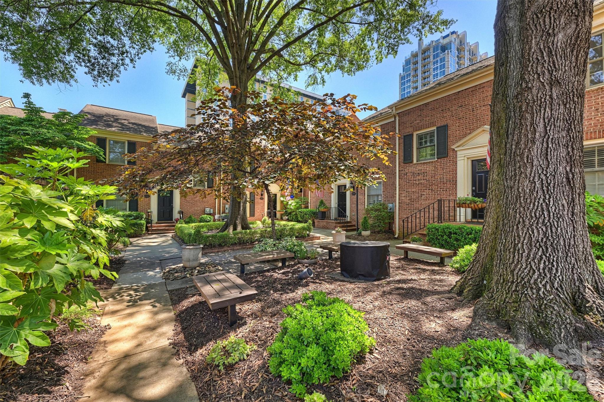 Hackberry Court - Residential