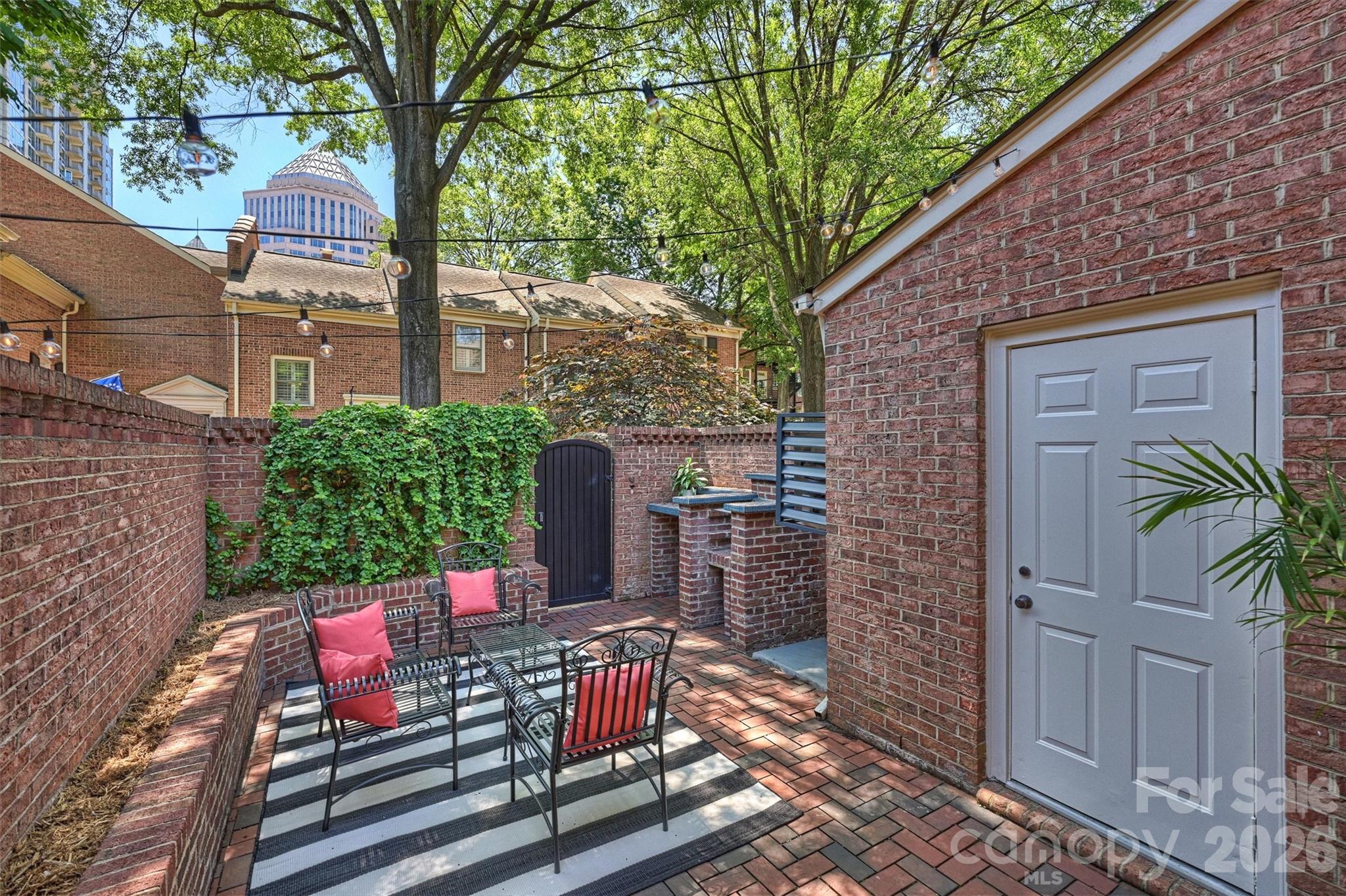 Hackberry Court - Residential