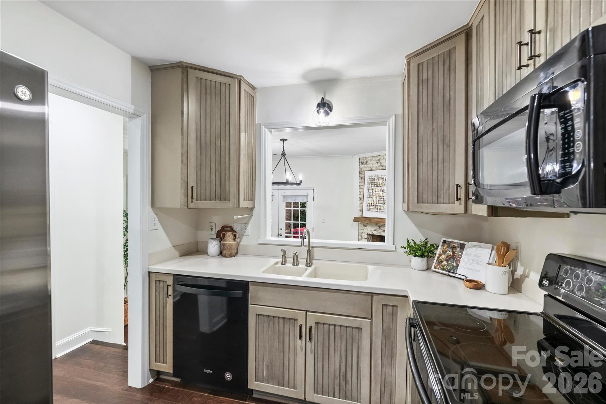 Hackberry Court - Residential