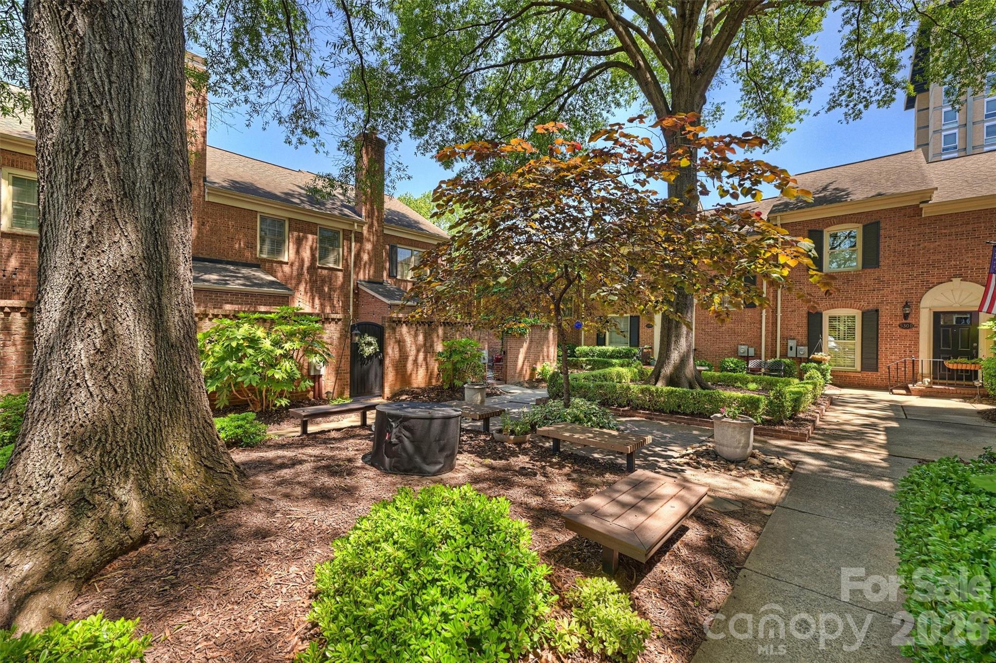 Hackberry Court - Residential