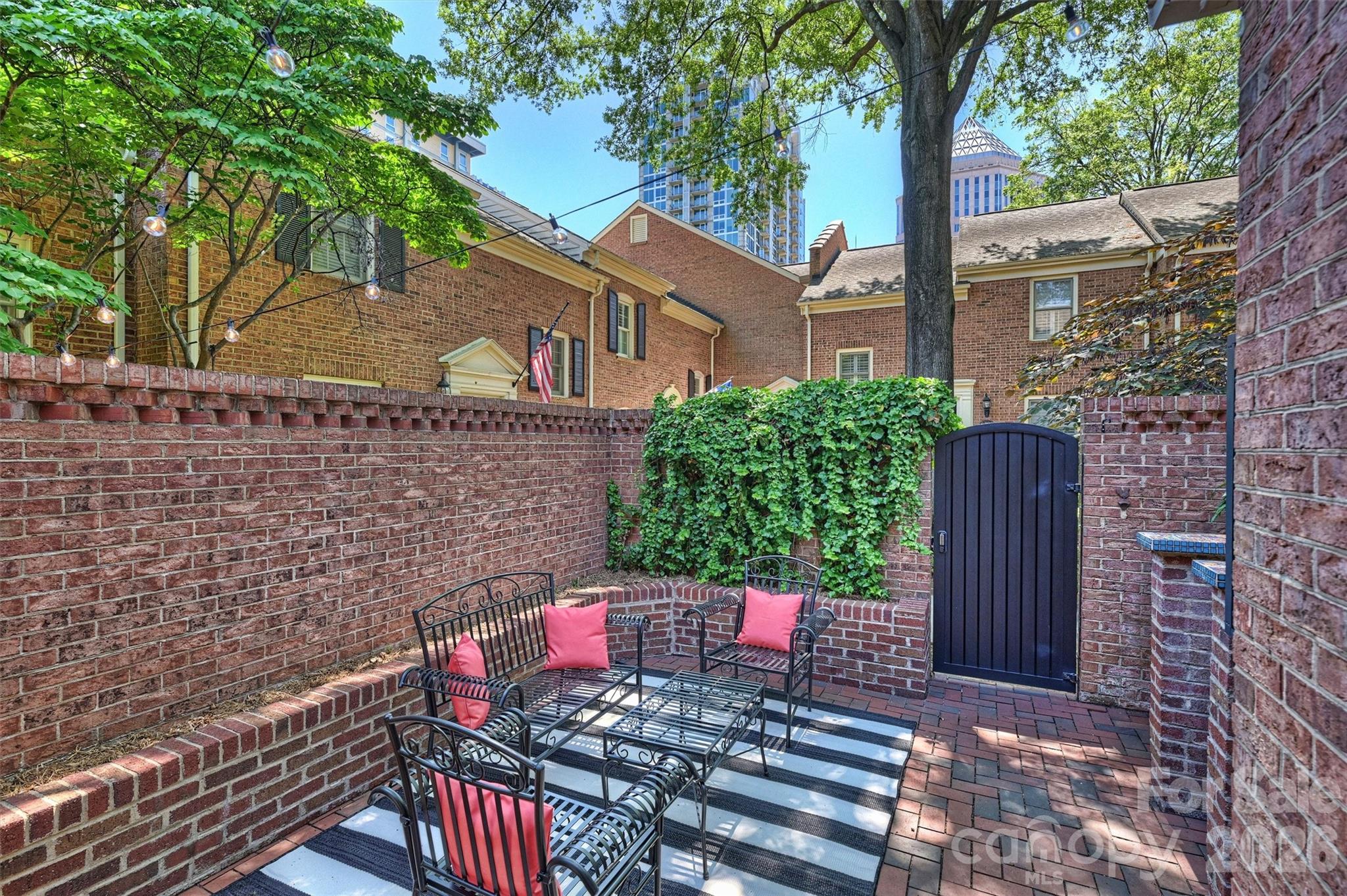 Hackberry Court - Residential
