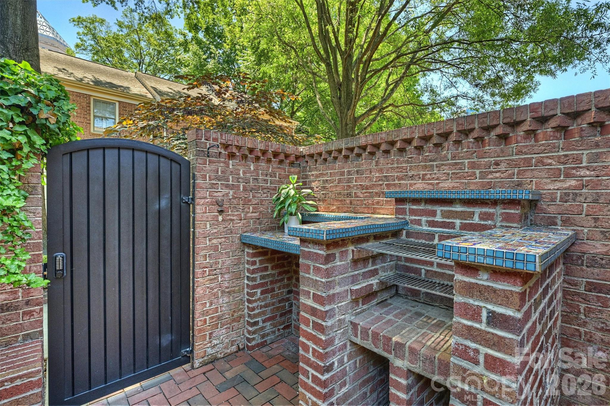 Hackberry Court - Residential
