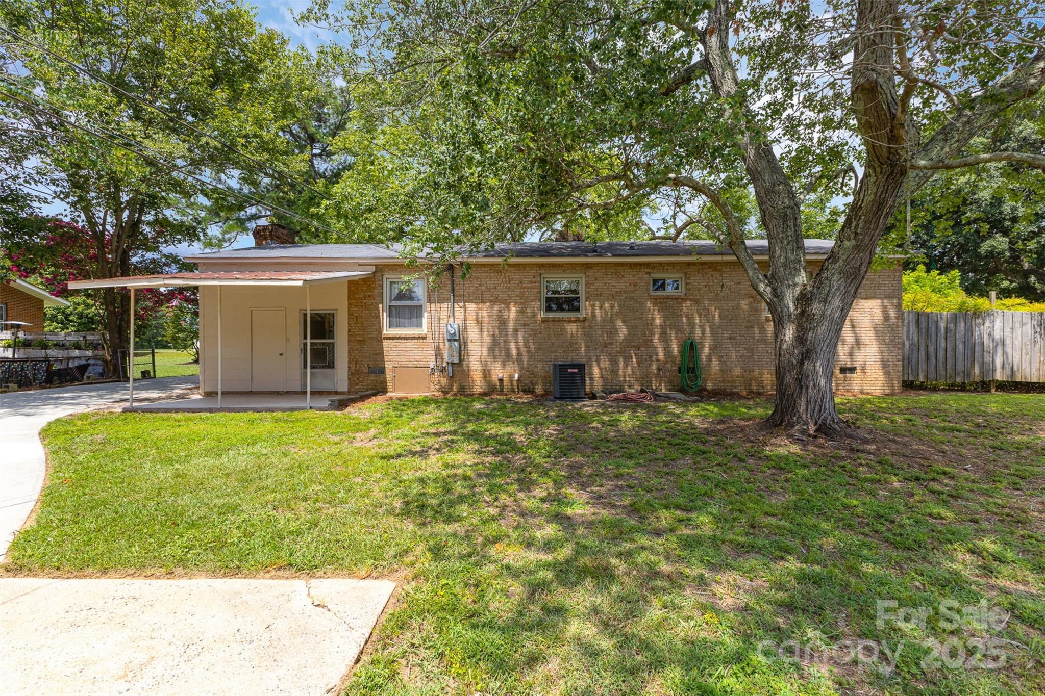 Springdale - Residential