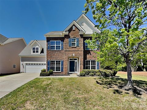 Photo of 11206 Scottsman Trace Drive, Charlotte, NC 28273 (MLS # 4371475)