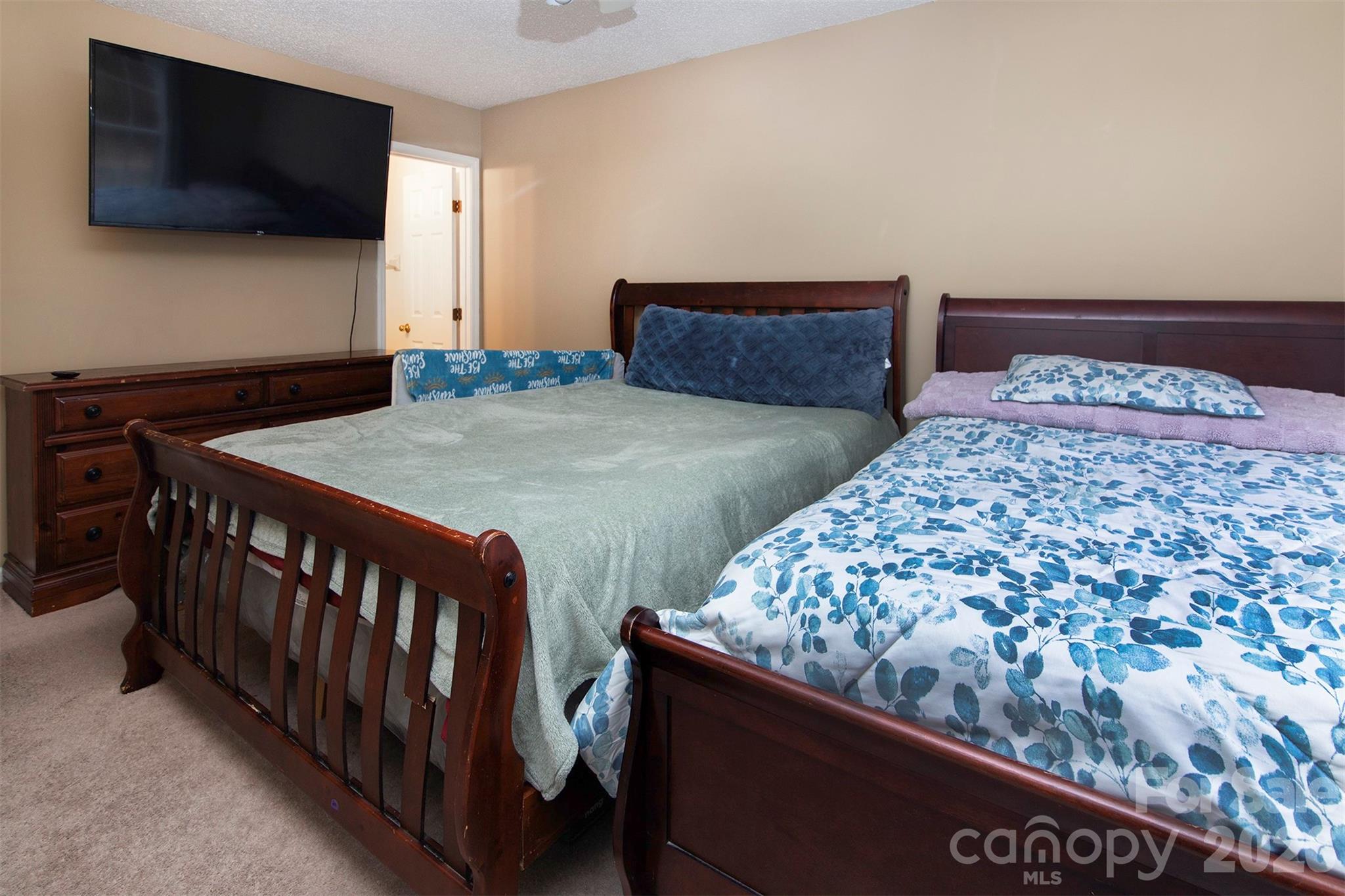 Hunters Creek - Residential