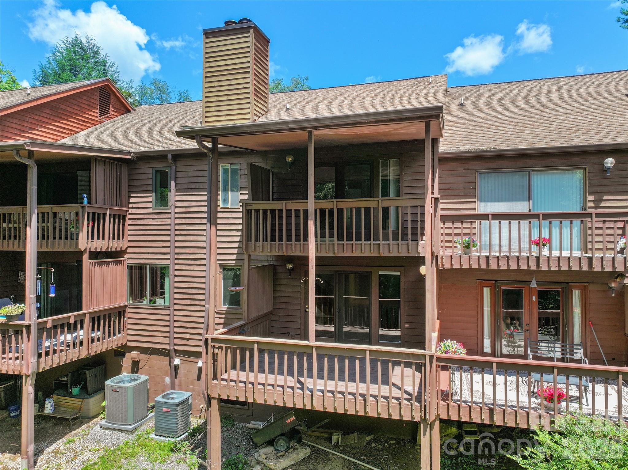 36 Meadows Lane