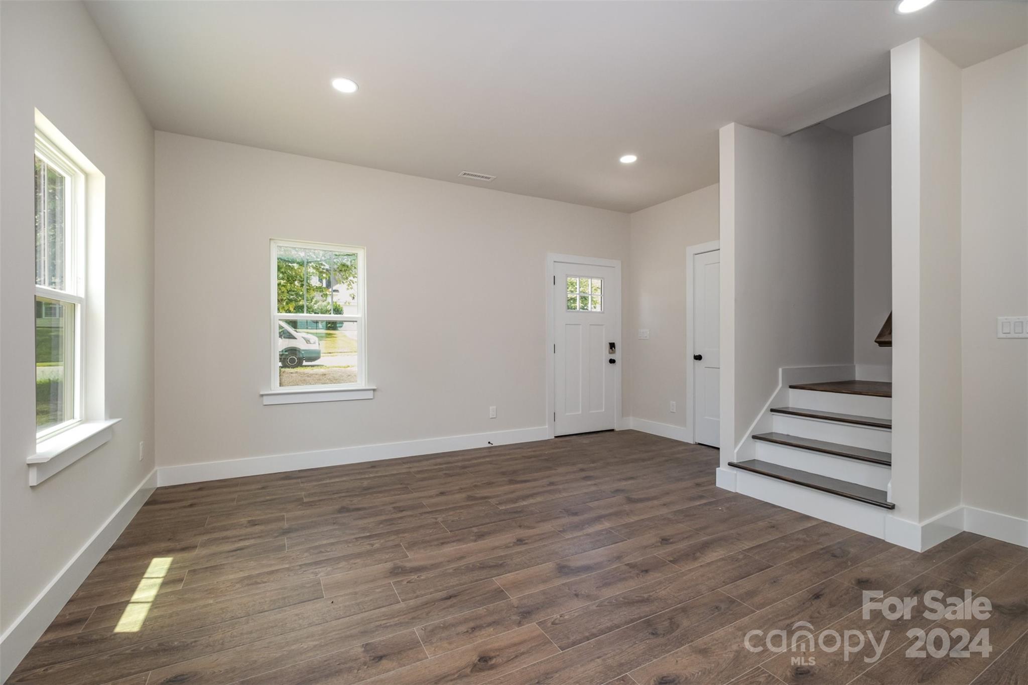 Oakdale Grove - Residential