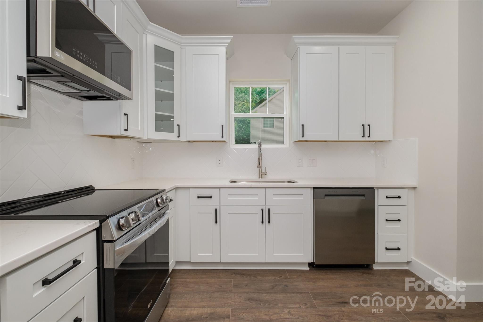 Oakdale Grove - Residential