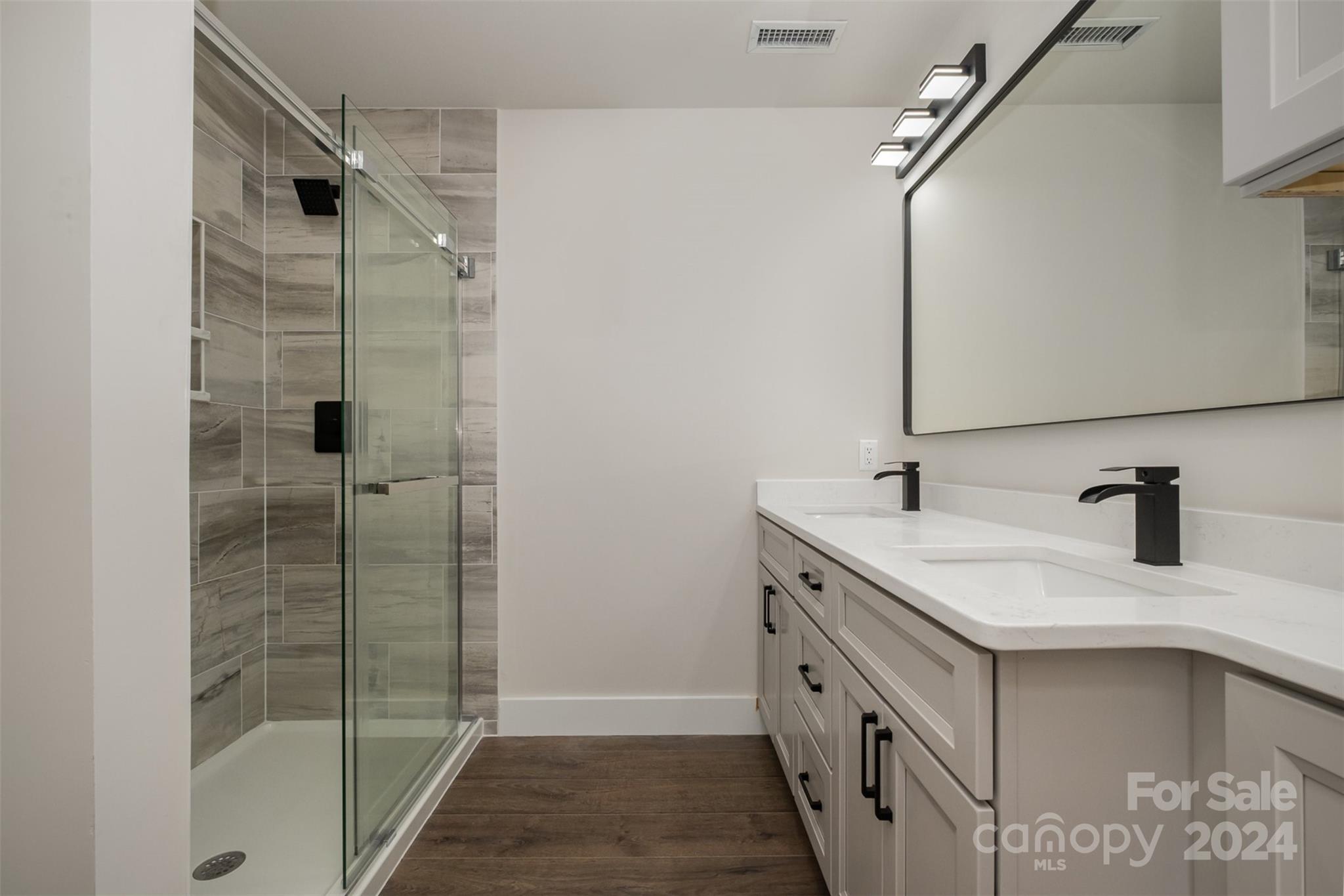 Oakdale Grove - Residential