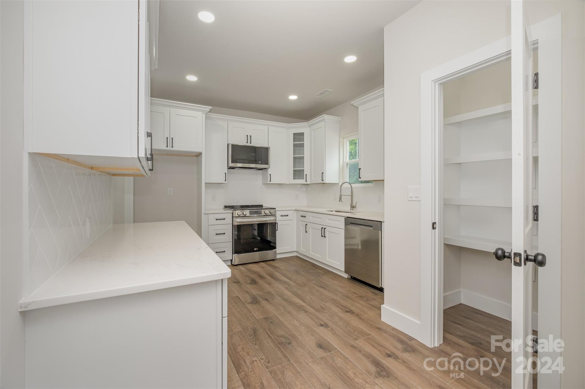 Oakdale Grove - Residential