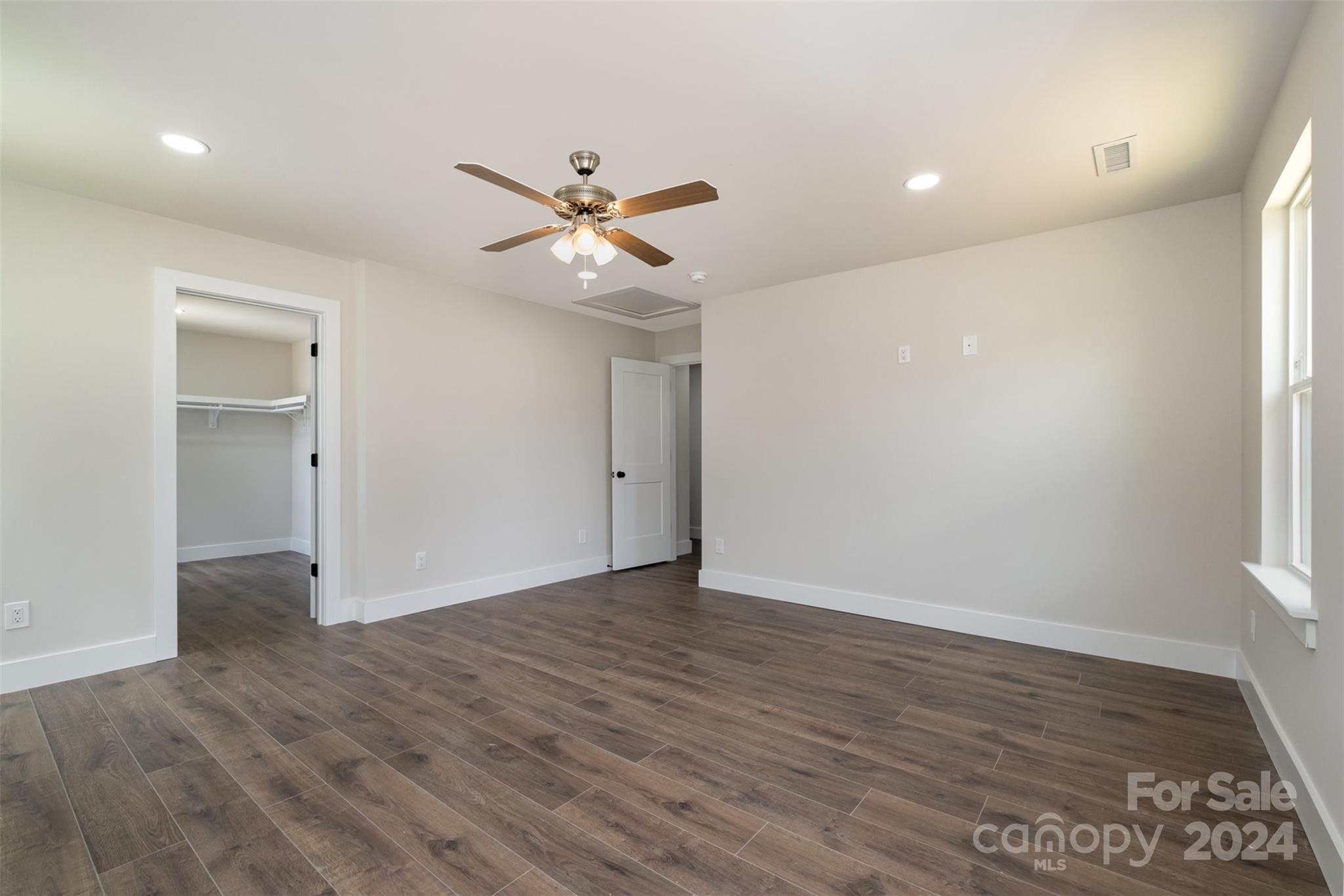 Oakdale Grove - Residential