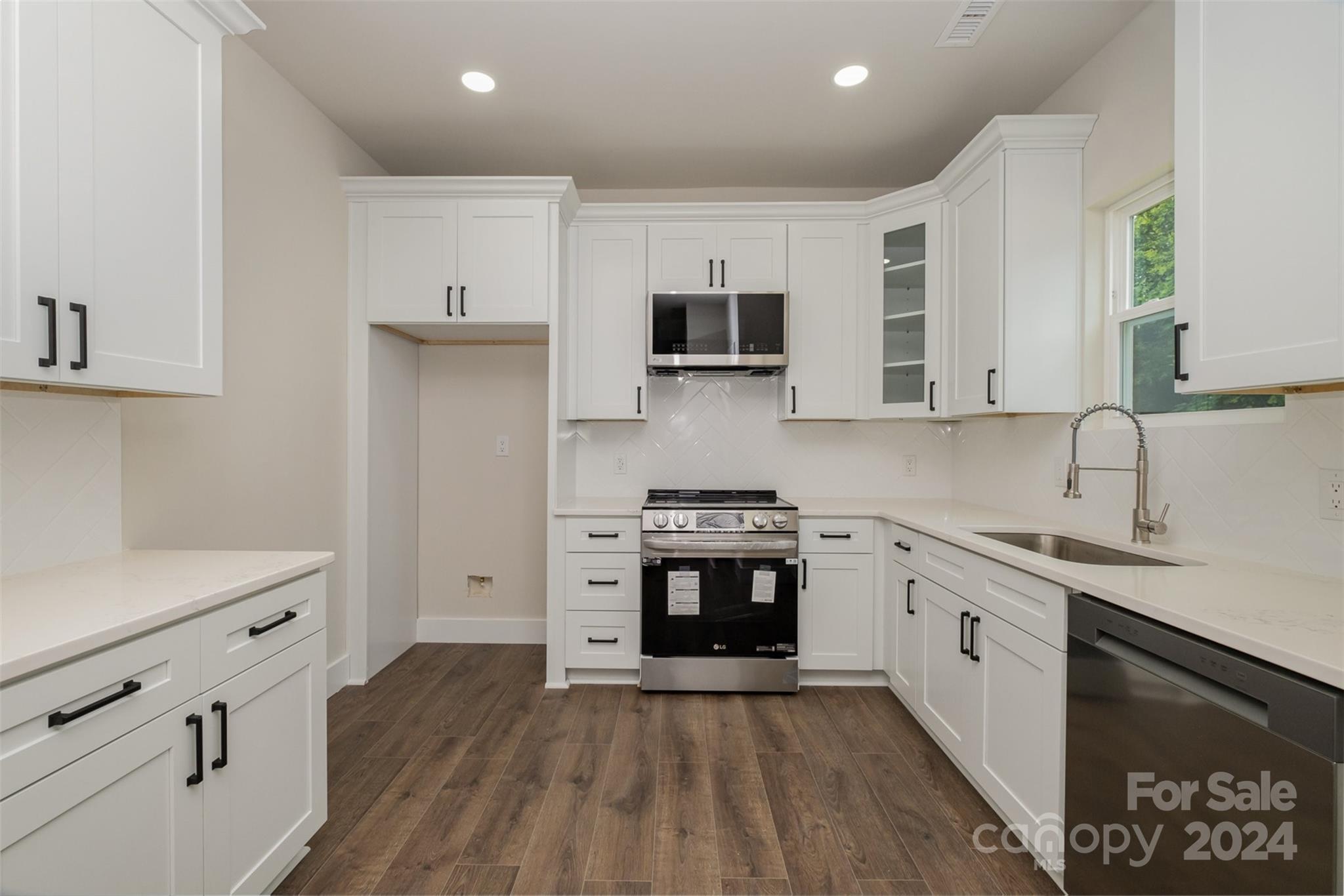 Oakdale Grove - Residential