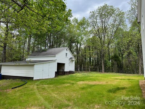 A home in Hickory