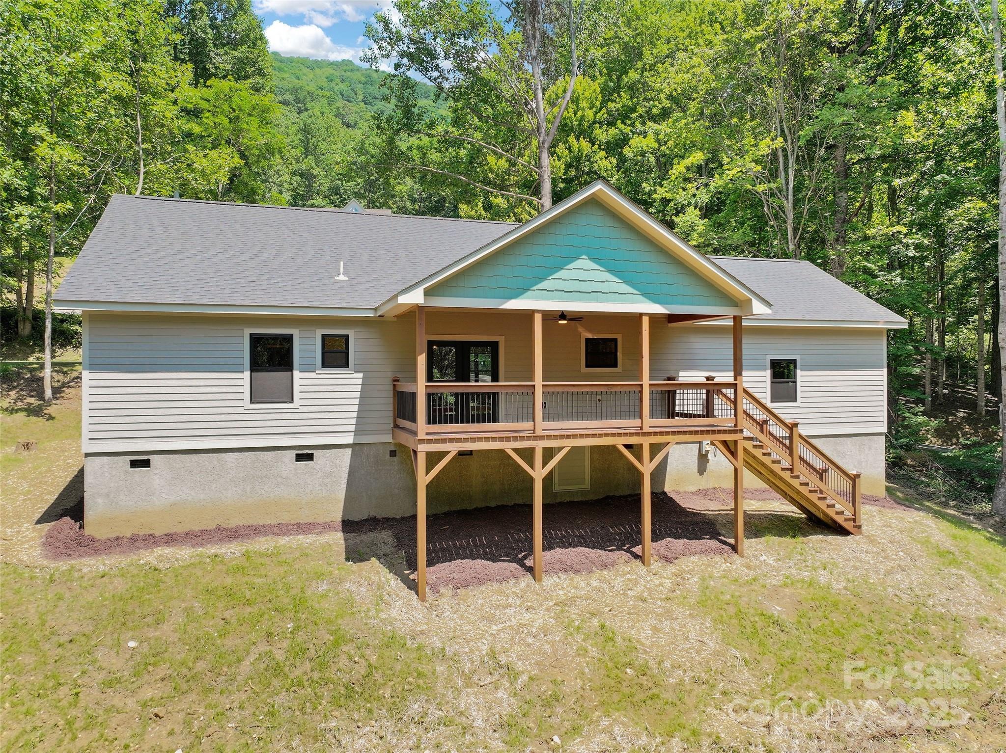 252 Davy Crockett Drive