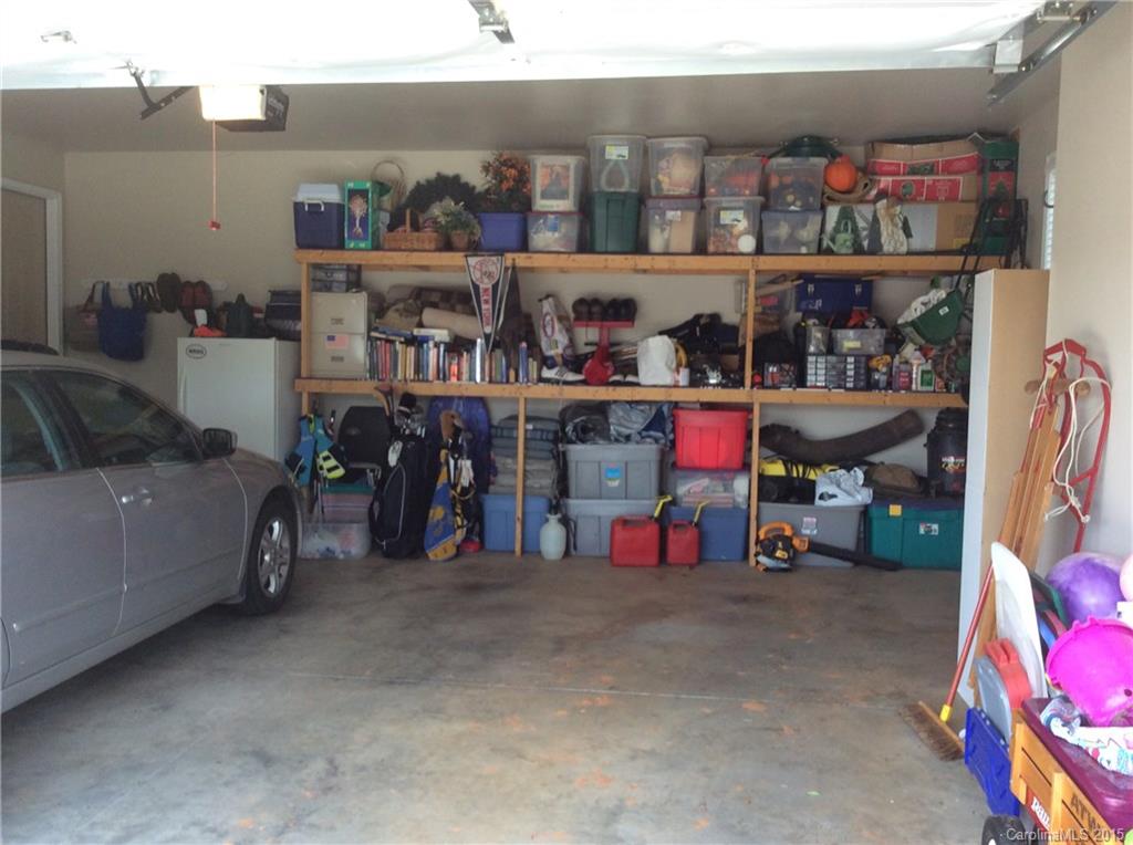 Country Manor - Residential