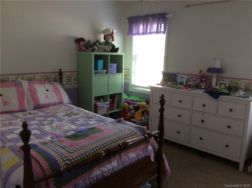 Country Manor - Residential