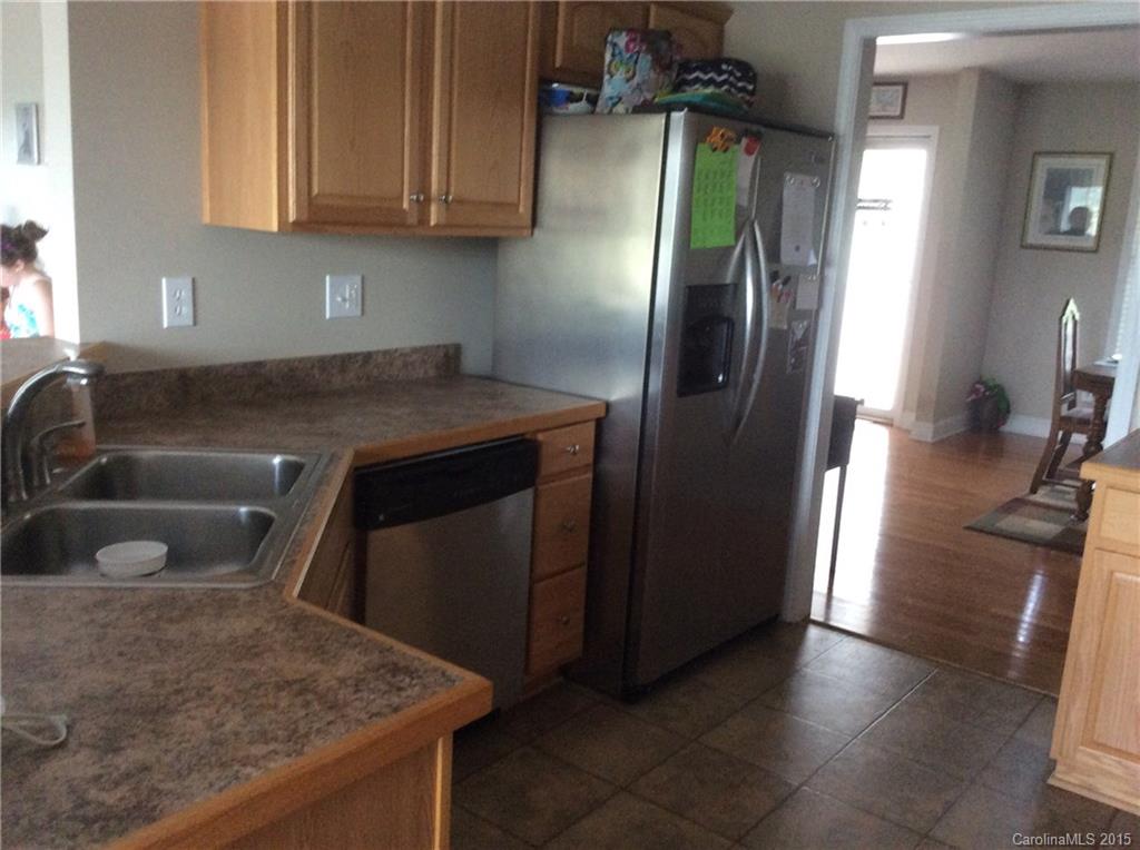 Country Manor - Residential