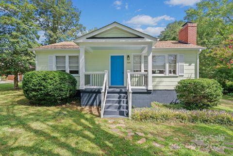 A home in Hendersonville