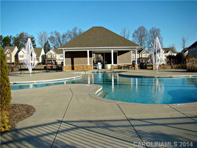 Fullerton Place - Residential