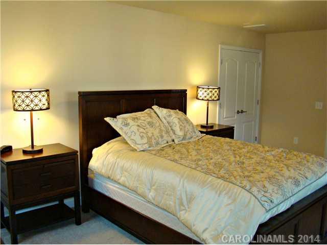 Fullerton Place - Residential