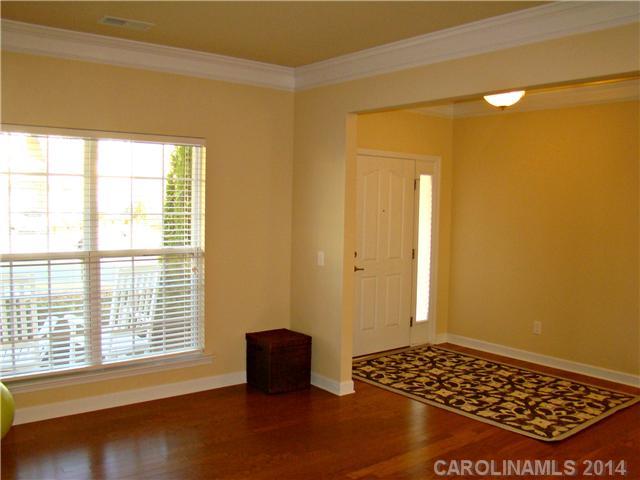 Fullerton Place - Residential