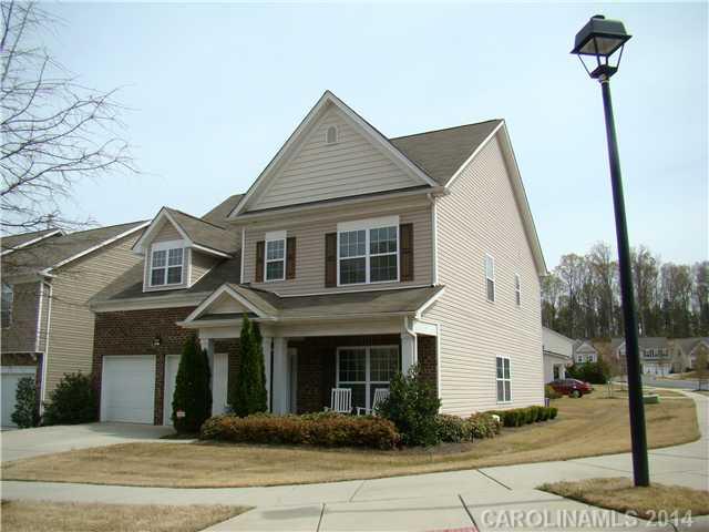 Fullerton Place - Residential