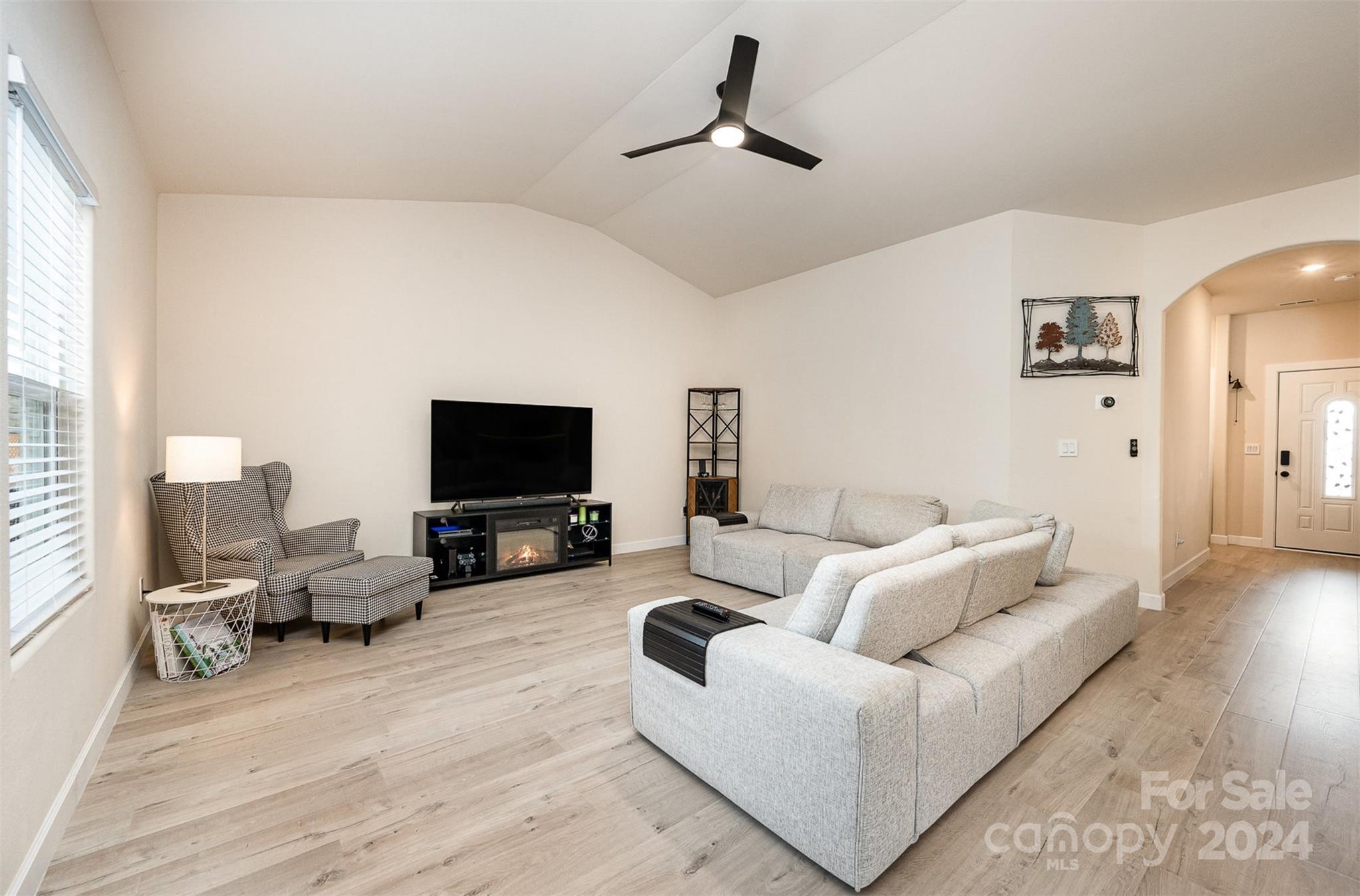 The Reserve at Canyon Hills - Residential