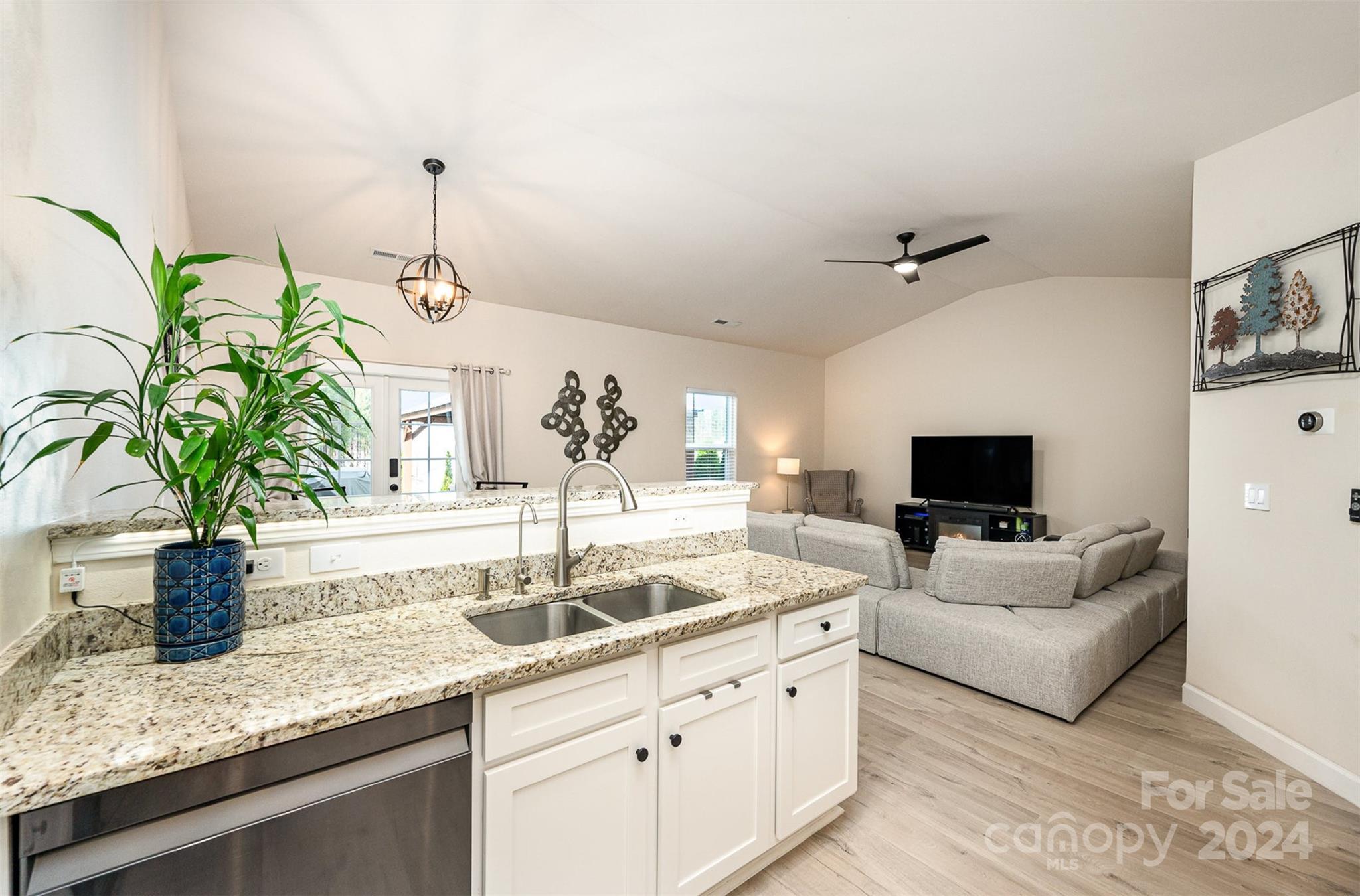 The Reserve at Canyon Hills - Residential