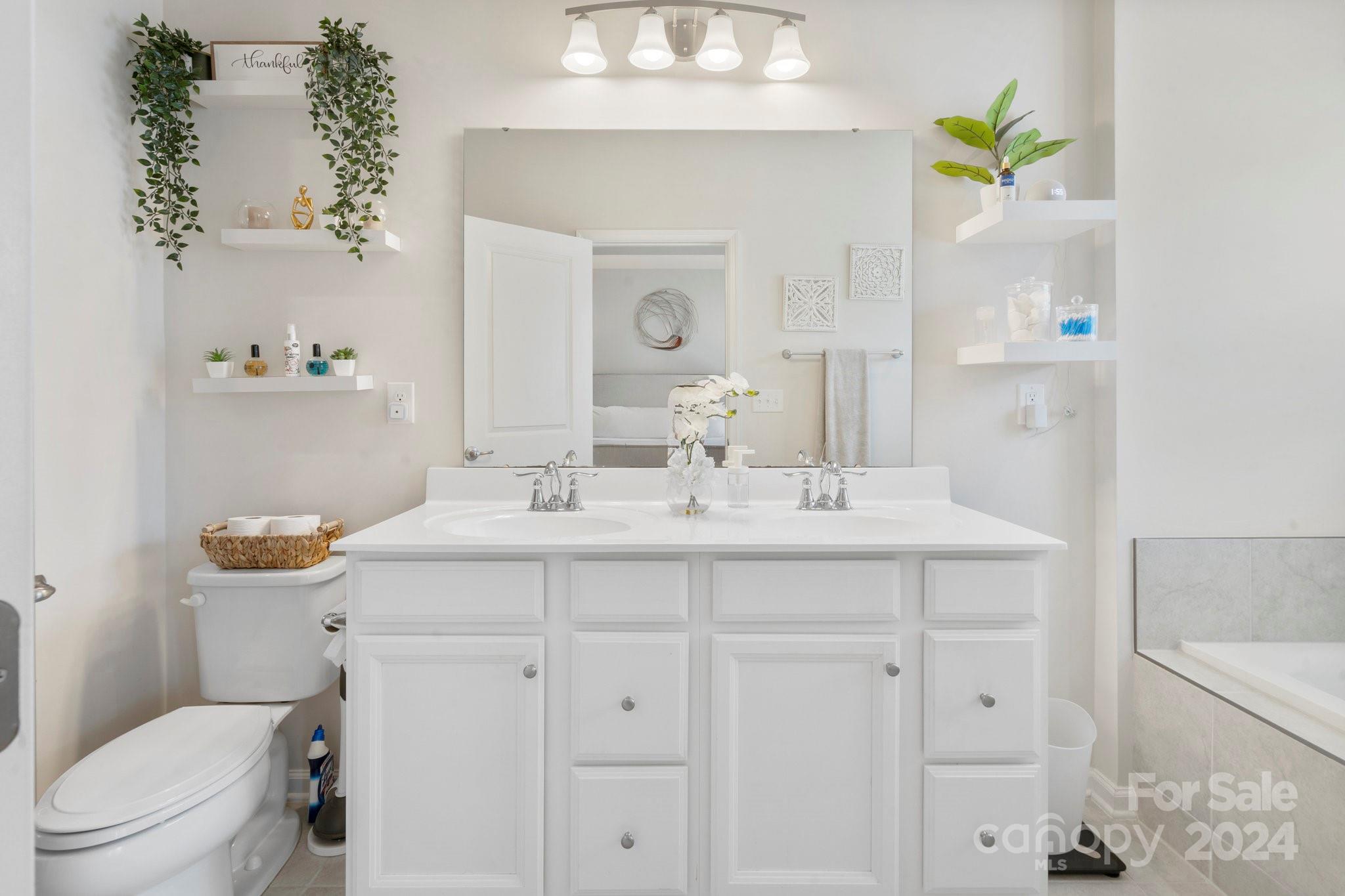 Riverbend Towns - Residential