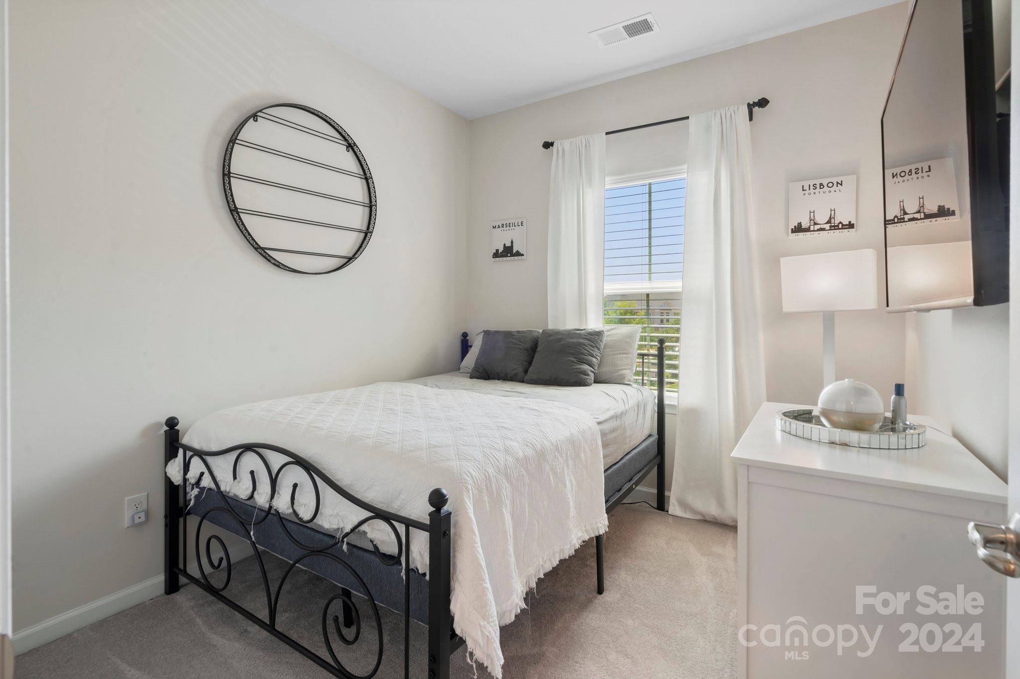 Riverbend Towns - Residential