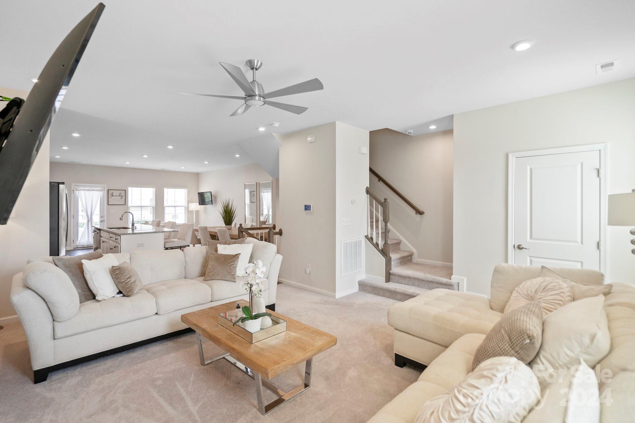 Riverbend Towns - Residential