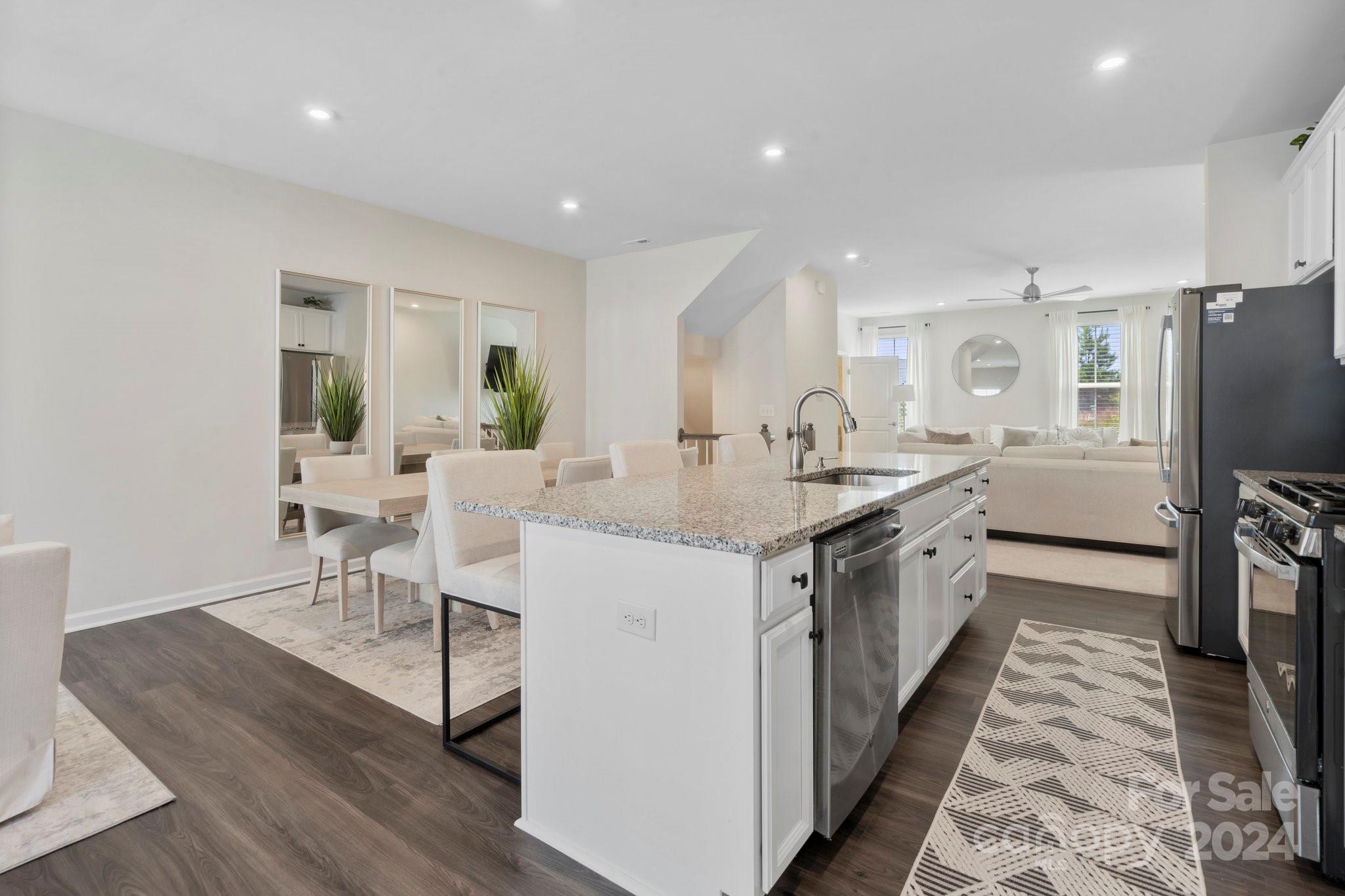 Riverbend Towns - Residential