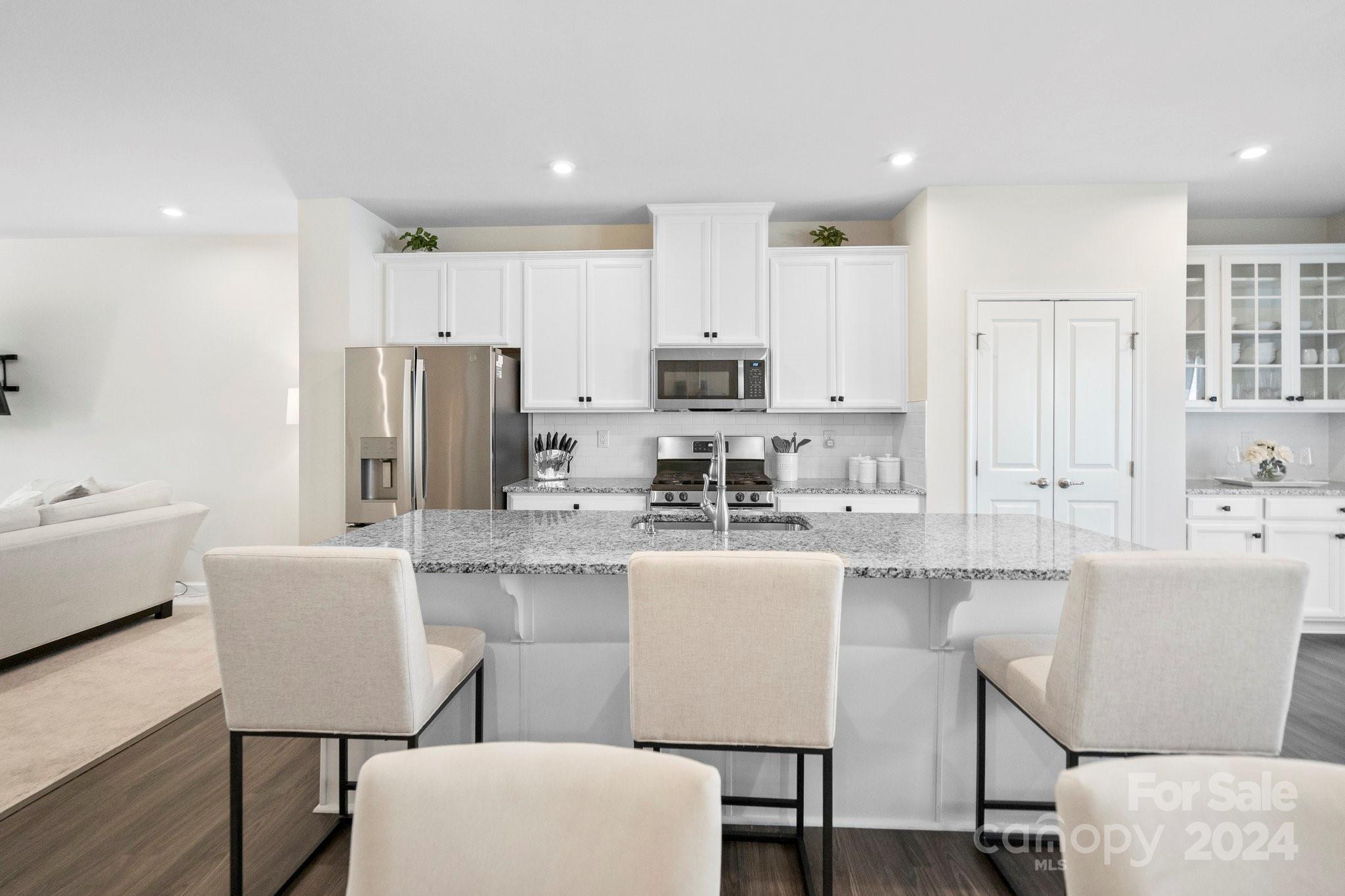 Riverbend Towns - Residential