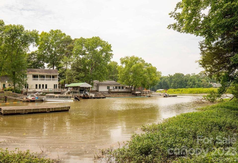 Lake Forest - Residential