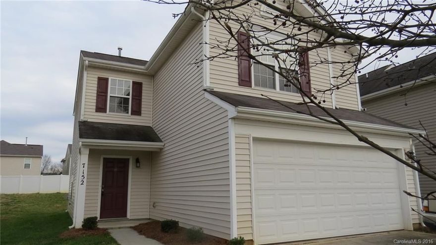 New paint, carpet and appliances in this open floor plan home in a cul-de-sac. Spacious kitchen with eating area, great room with gas logs and laundry room on the first floor. All bedrooms plus a loft are on the upper level. Easy access to I-485, new outlet mall and airport.