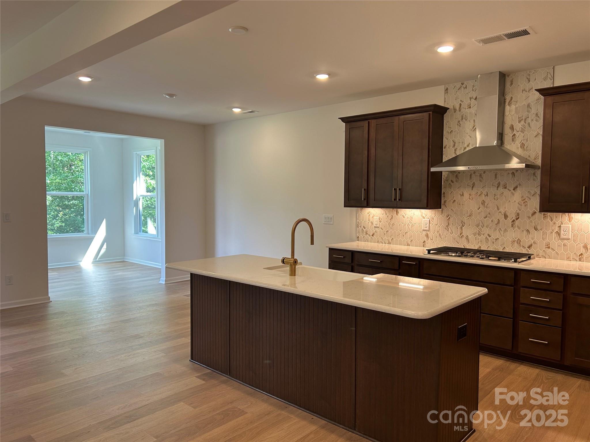 1431 Hubert Graham Way