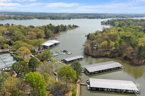 A home in Lake Wylie